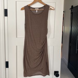 Leigh Size M Like New!